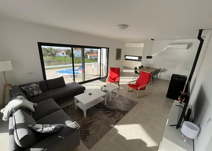 Casa Felino Nadadouro